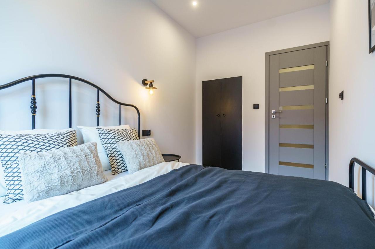 Loftowy Apartament W Sercu Slaska Руда-Слёнска Экстерьер фото