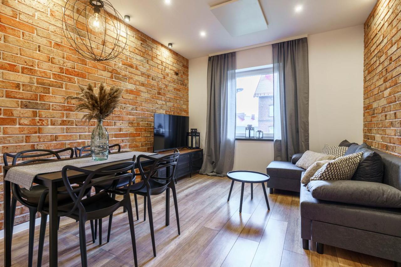 Loftowy Apartament W Sercu Slaska Руда-Слёнска Экстерьер фото