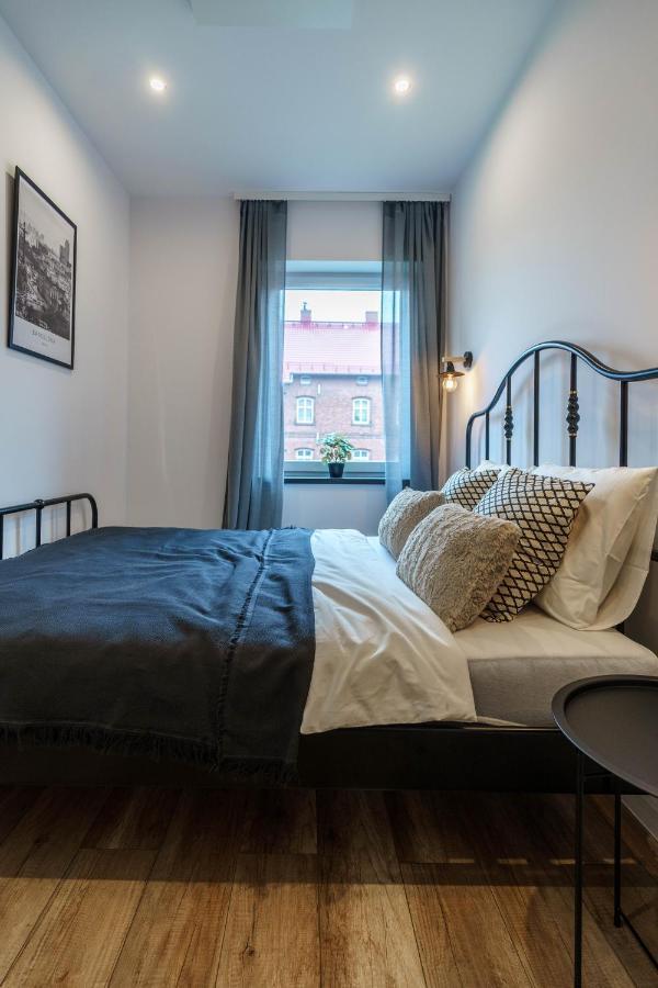 Loftowy Apartament W Sercu Slaska Руда-Слёнска Экстерьер фото